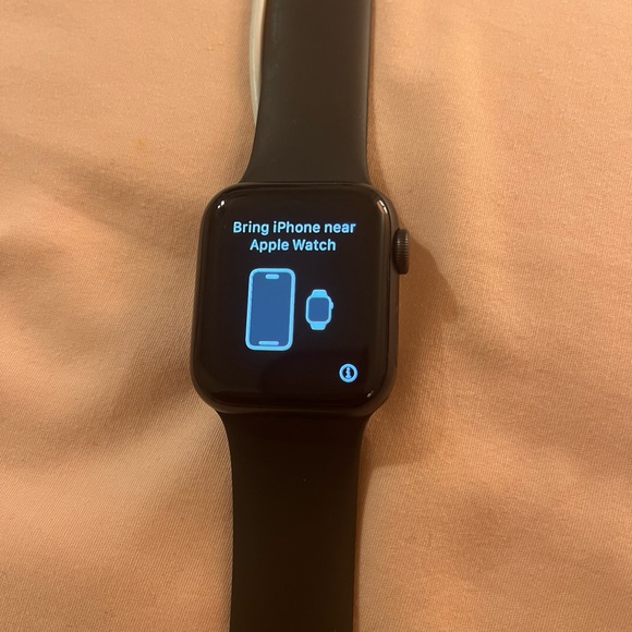 Series 6 Apple Watch - Picture 2 of 6